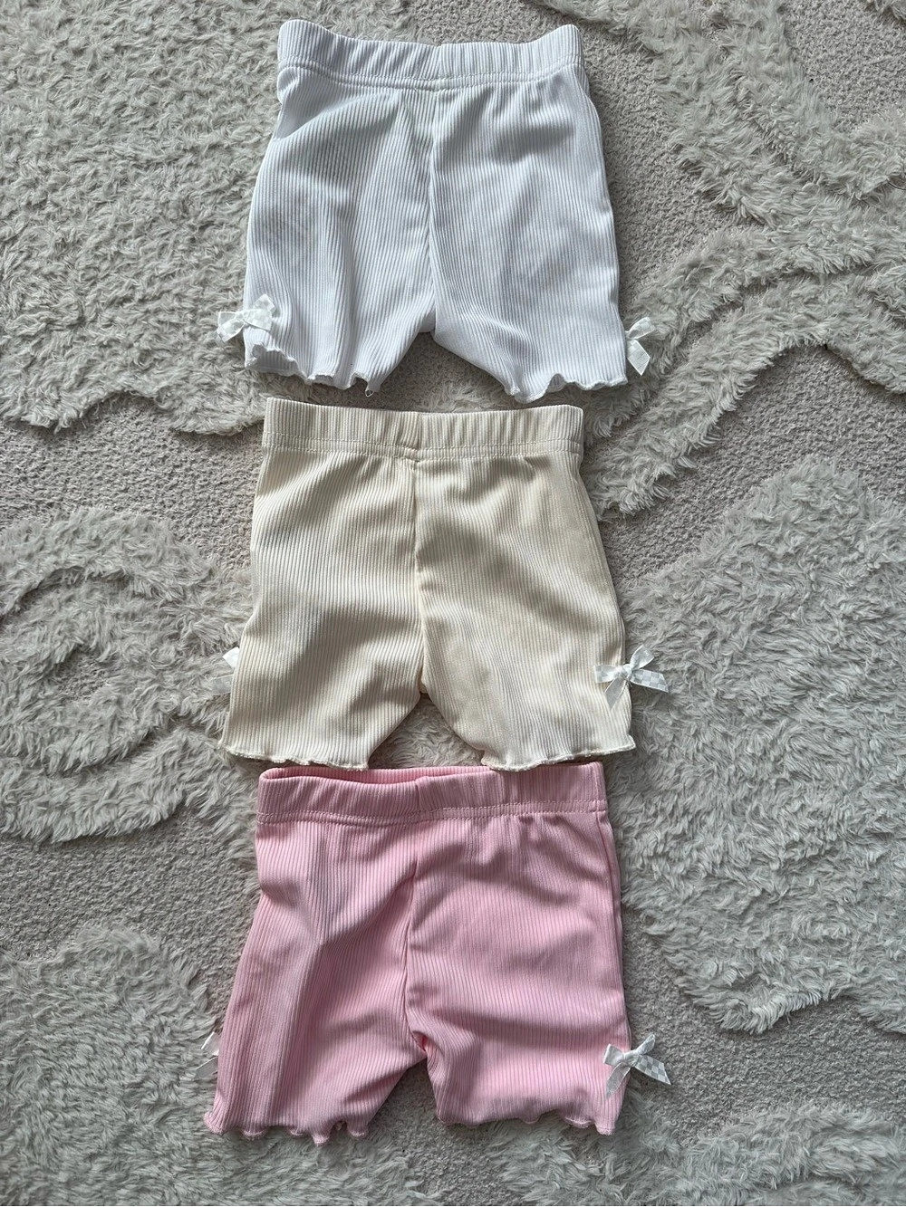 SHEIN Ribbed Knit Bow Decor Elastic Waist Shorts 3-Pack Shorts 3-Pack Baby 3-6M